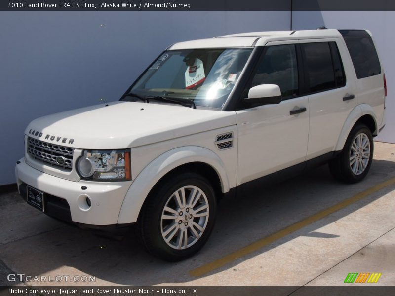 Alaska White / Almond/Nutmeg 2010 Land Rover LR4 HSE Lux