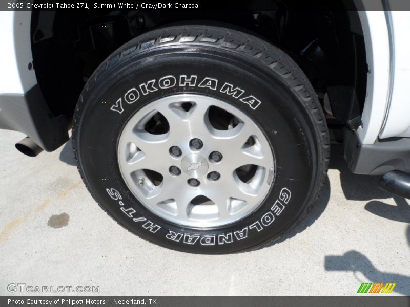 Summit White / Gray/Dark Charcoal 2005 Chevrolet Tahoe Z71