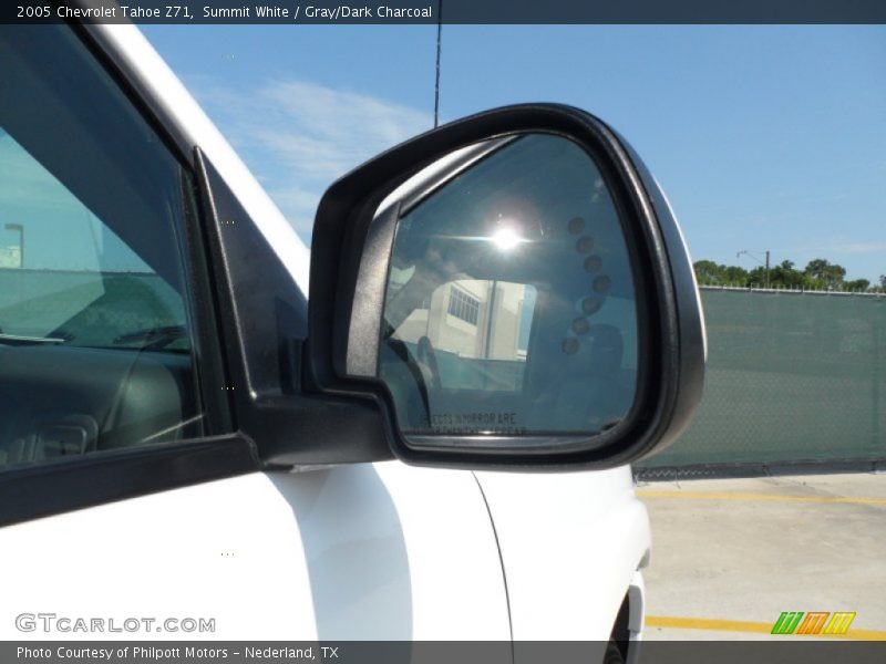 Summit White / Gray/Dark Charcoal 2005 Chevrolet Tahoe Z71