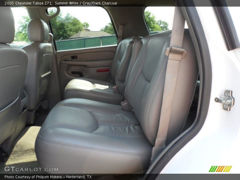 Summit White / Gray/Dark Charcoal 2005 Chevrolet Tahoe Z71