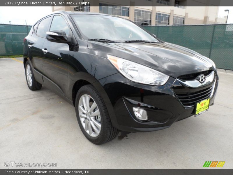 Ash Black / Taupe 2012 Hyundai Tucson Limited