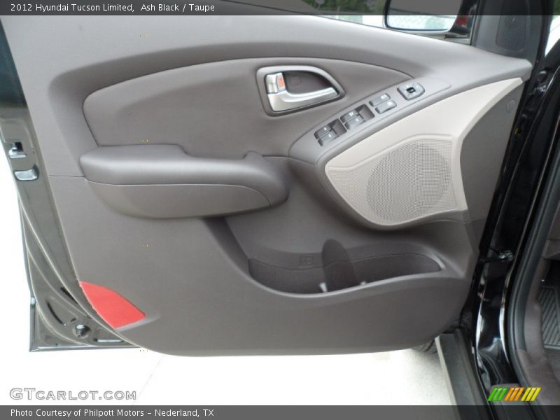 Ash Black / Taupe 2012 Hyundai Tucson Limited