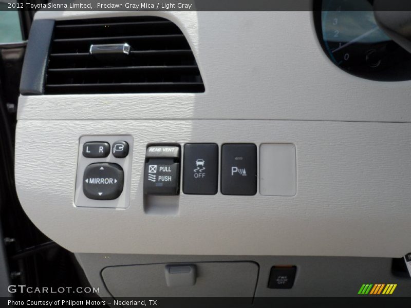 Predawn Gray Mica / Light Gray 2012 Toyota Sienna Limited