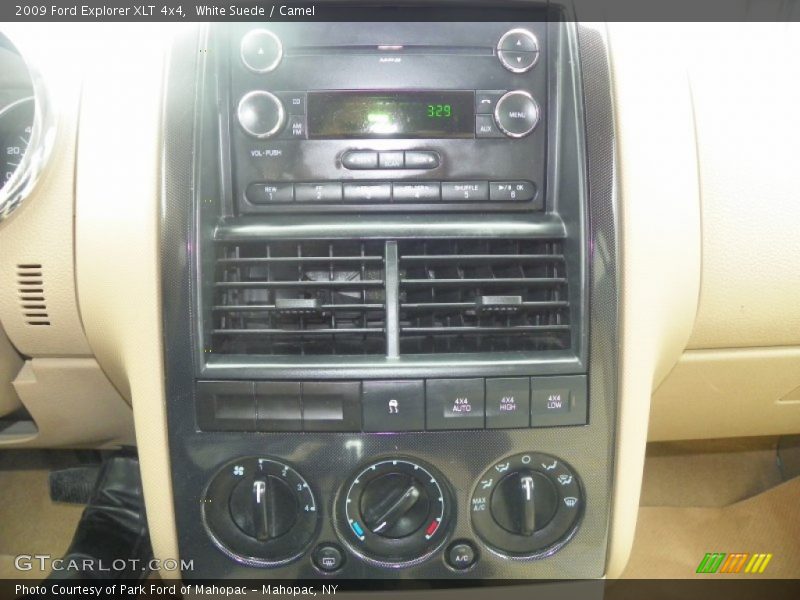 White Suede / Camel 2009 Ford Explorer XLT 4x4