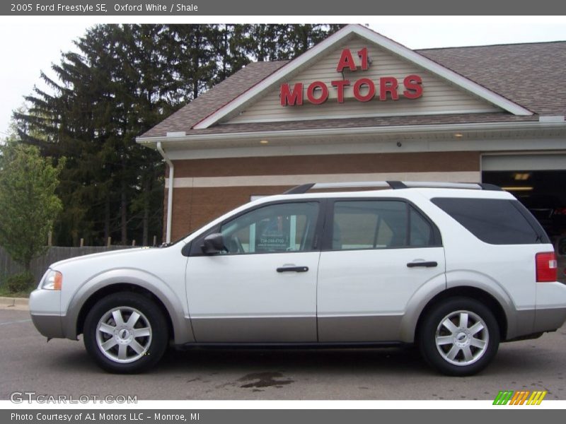Oxford White / Shale 2005 Ford Freestyle SE
