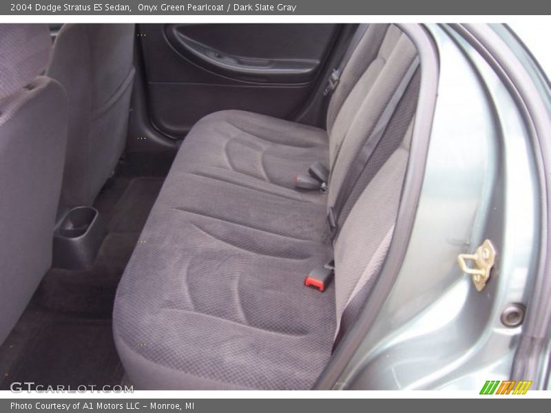 Onyx Green Pearlcoat / Dark Slate Gray 2004 Dodge Stratus ES Sedan