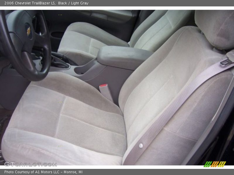 Black / Light Gray 2006 Chevrolet TrailBlazer LS
