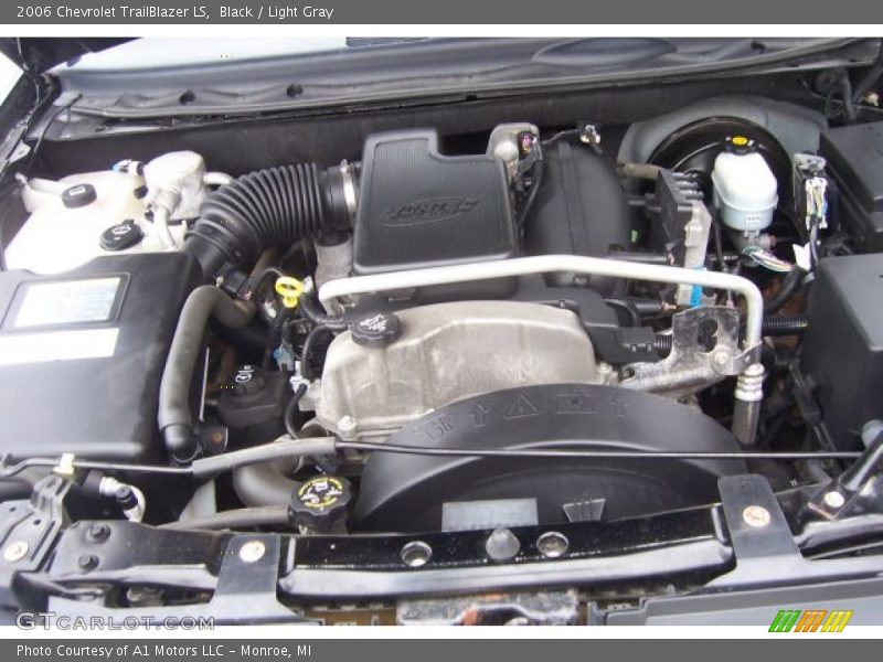 Black / Light Gray 2006 Chevrolet TrailBlazer LS