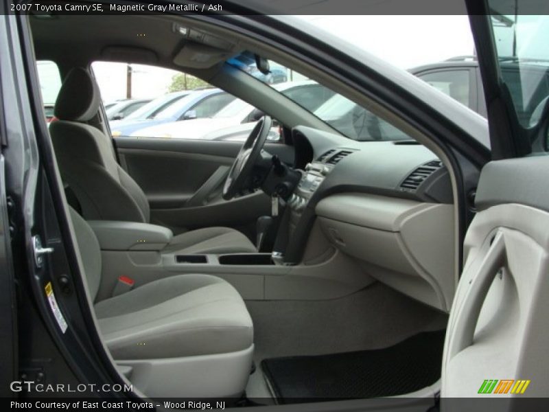 Magnetic Gray Metallic / Ash 2007 Toyota Camry SE