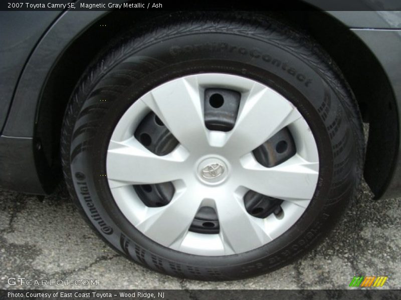 Magnetic Gray Metallic / Ash 2007 Toyota Camry SE