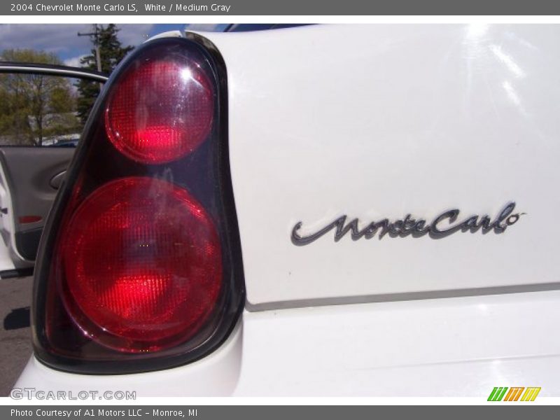 White / Medium Gray 2004 Chevrolet Monte Carlo LS