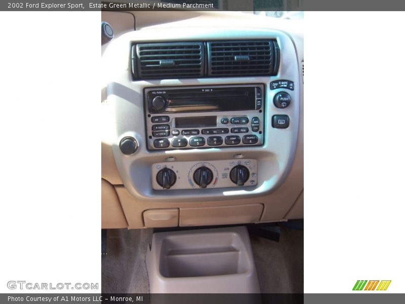 Estate Green Metallic / Medium Parchment 2002 Ford Explorer Sport