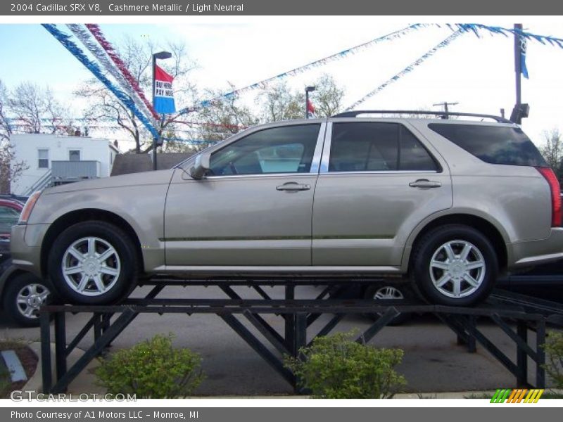 Cashmere Metallic / Light Neutral 2004 Cadillac SRX V8