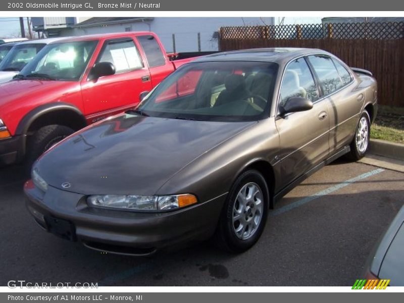 Bronze Mist / Neutral 2002 Oldsmobile Intrigue GL