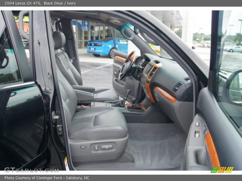 Black Onyx / Ivory 2004 Lexus GX 470