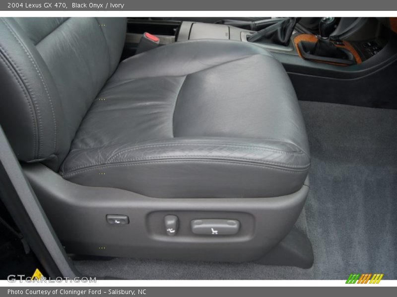 Black Onyx / Ivory 2004 Lexus GX 470