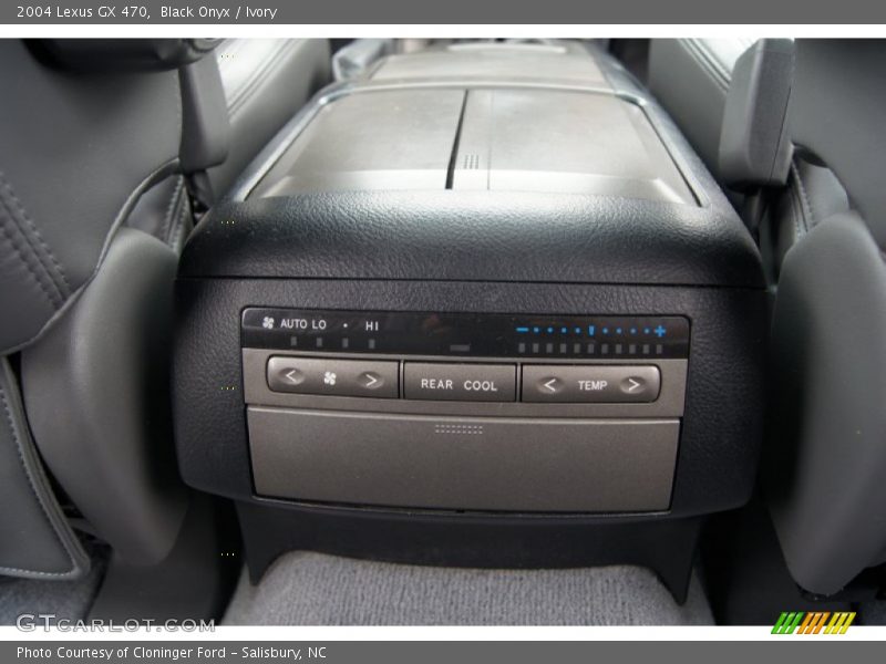 Black Onyx / Ivory 2004 Lexus GX 470
