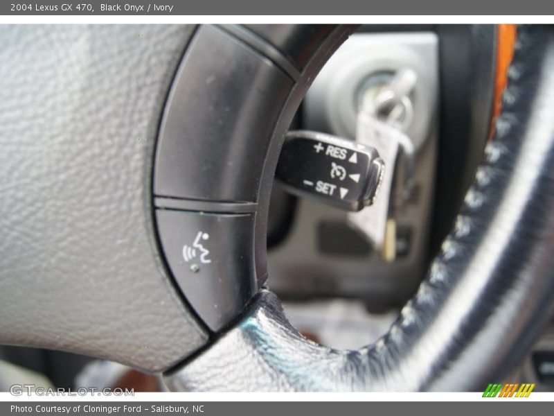 Black Onyx / Ivory 2004 Lexus GX 470