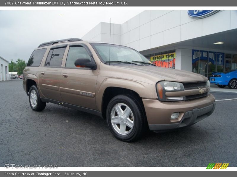 Sandalwood Metallic / Medium Oak 2002 Chevrolet TrailBlazer EXT LT