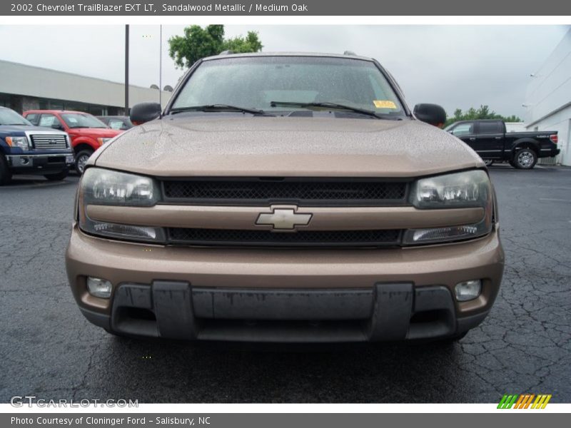 Sandalwood Metallic / Medium Oak 2002 Chevrolet TrailBlazer EXT LT