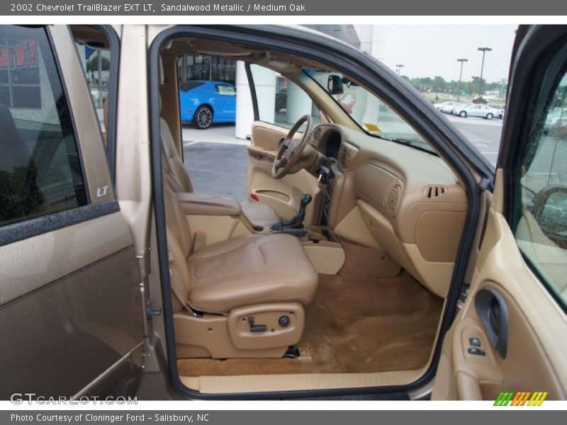Sandalwood Metallic / Medium Oak 2002 Chevrolet TrailBlazer EXT LT