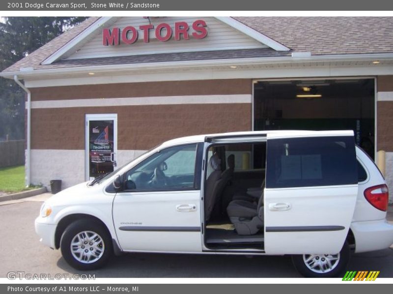 Stone White / Sandstone 2001 Dodge Caravan Sport