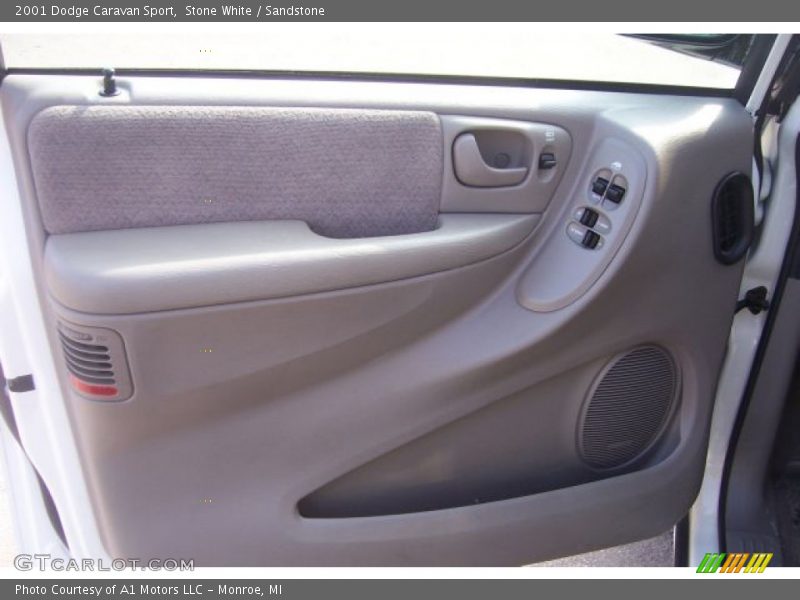 Stone White / Sandstone 2001 Dodge Caravan Sport