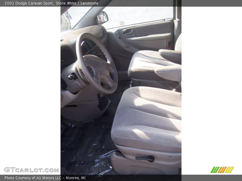 Stone White / Sandstone 2001 Dodge Caravan Sport