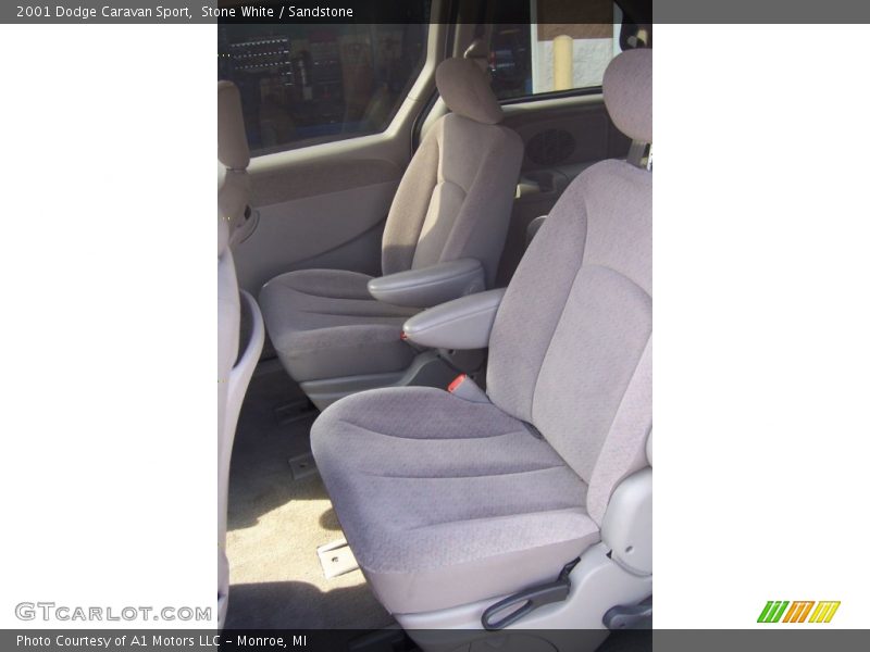 Stone White / Sandstone 2001 Dodge Caravan Sport