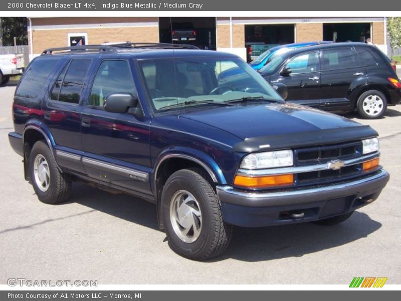 Indigo Blue Metallic / Medium Gray 2000 Chevrolet Blazer LT 4x4