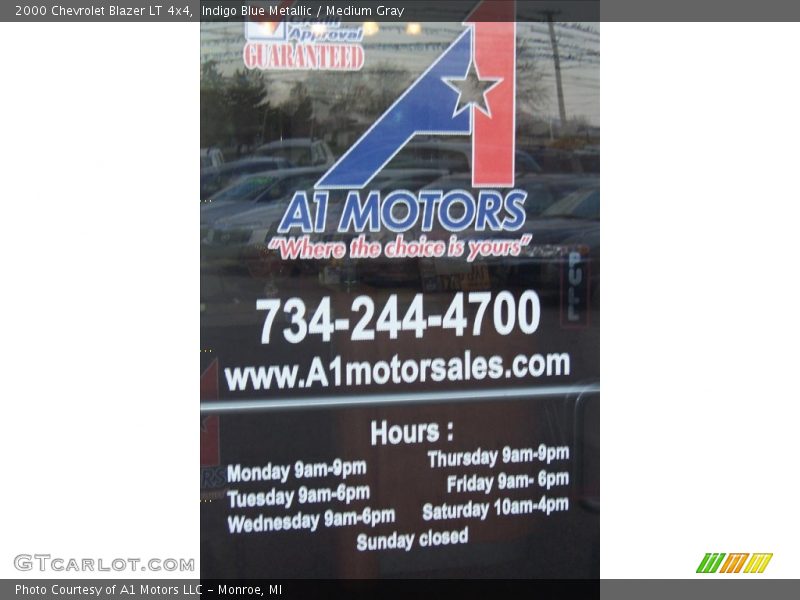 Indigo Blue Metallic / Medium Gray 2000 Chevrolet Blazer LT 4x4