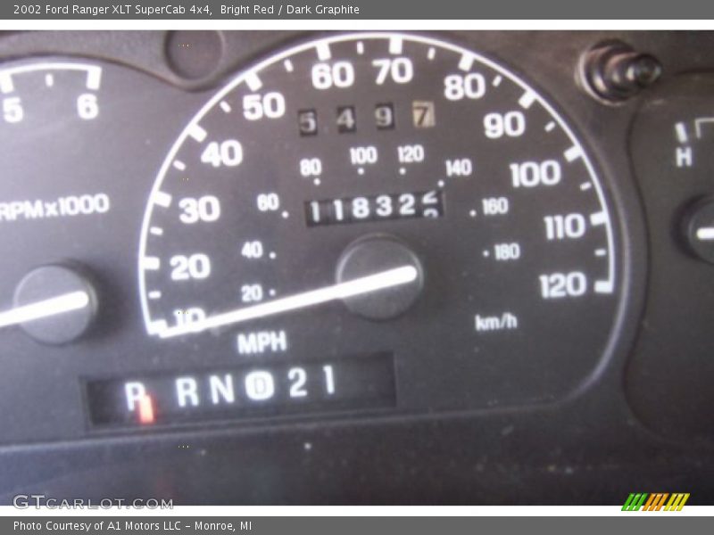 Bright Red / Dark Graphite 2002 Ford Ranger XLT SuperCab 4x4