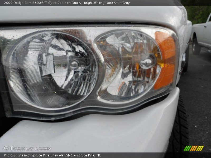 Bright White / Dark Slate Gray 2004 Dodge Ram 3500 SLT Quad Cab 4x4 Dually