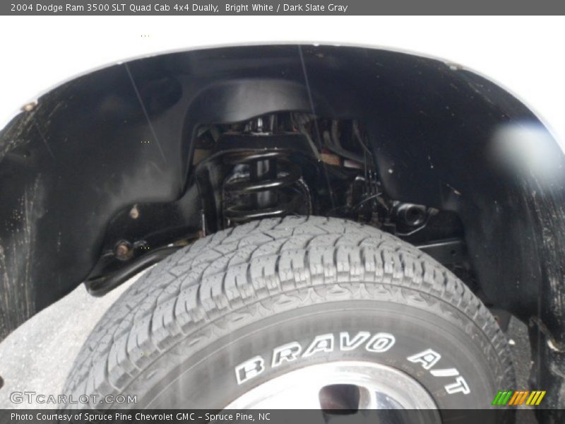 Bright White / Dark Slate Gray 2004 Dodge Ram 3500 SLT Quad Cab 4x4 Dually