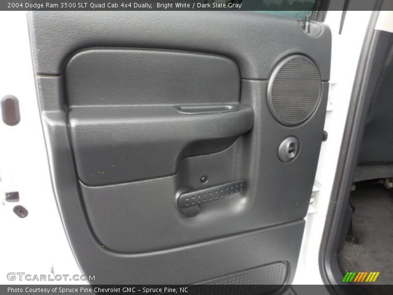Bright White / Dark Slate Gray 2004 Dodge Ram 3500 SLT Quad Cab 4x4 Dually