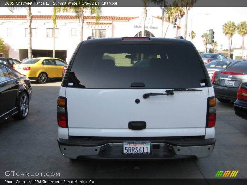 Summit White / Gray/Dark Charcoal 2005 Chevrolet Tahoe LS
