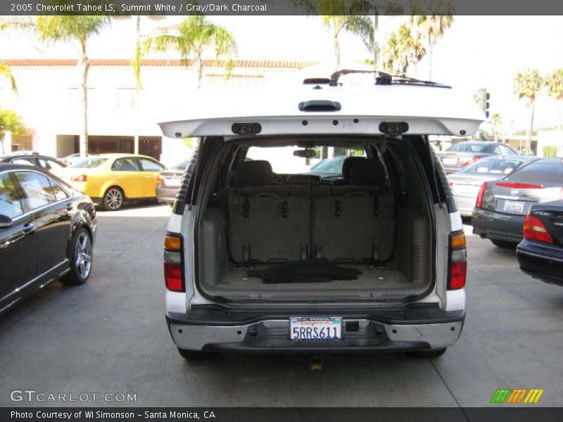 Summit White / Gray/Dark Charcoal 2005 Chevrolet Tahoe LS
