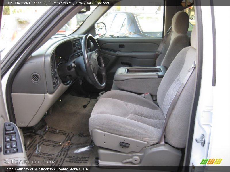 Summit White / Gray/Dark Charcoal 2005 Chevrolet Tahoe LS