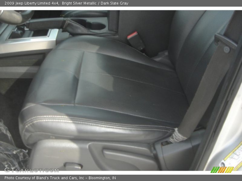 Bright Silver Metallic / Dark Slate Gray 2009 Jeep Liberty Limited 4x4