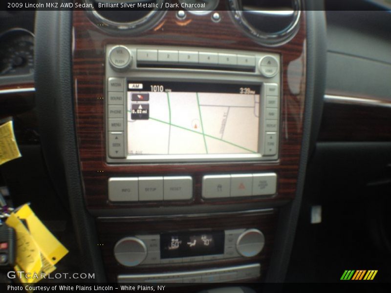 Brilliant Silver Metallic / Dark Charcoal 2009 Lincoln MKZ AWD Sedan