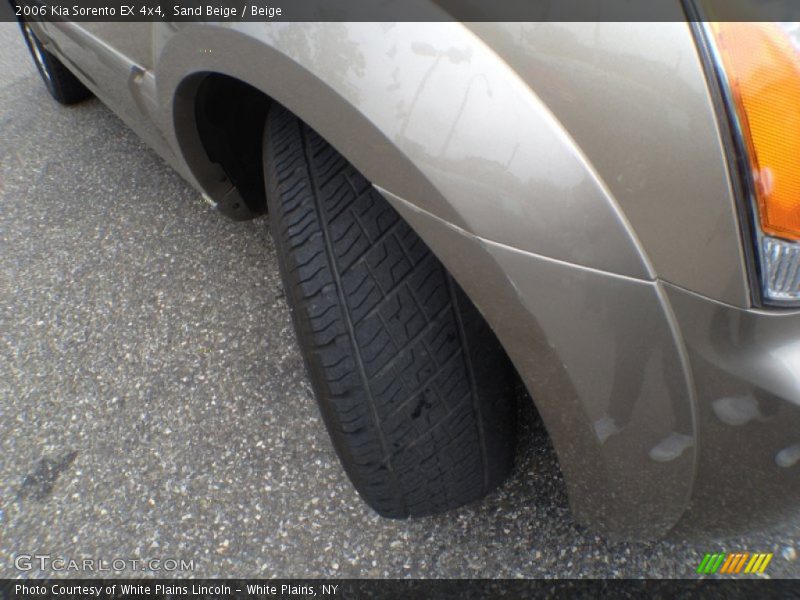 Sand Beige / Beige 2006 Kia Sorento EX 4x4