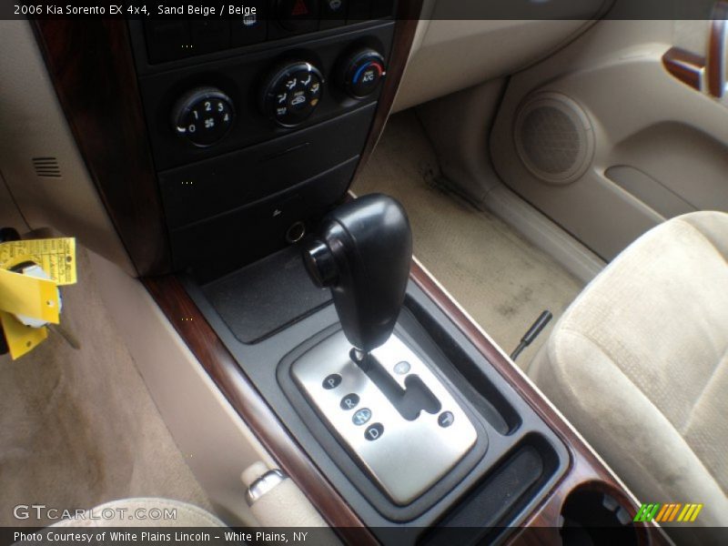 Sand Beige / Beige 2006 Kia Sorento EX 4x4