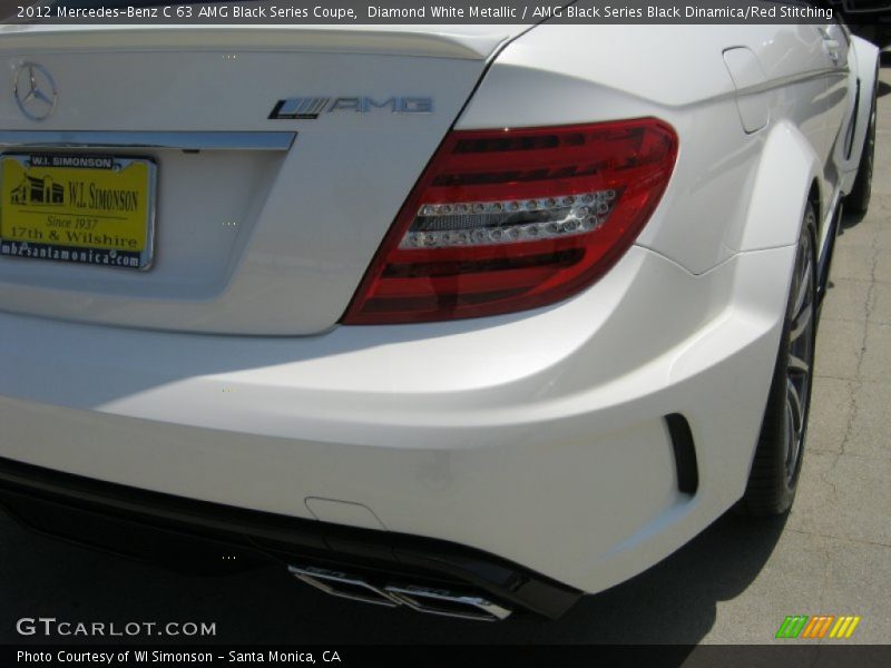 Diamond White Metallic / AMG Black Series Black Dinamica/Red Stitching 2012 Mercedes-Benz C 63 AMG Black Series Coupe