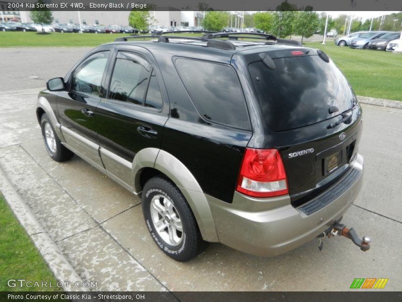 Ebony Black / Beige 2004 Kia Sorento EX 4WD