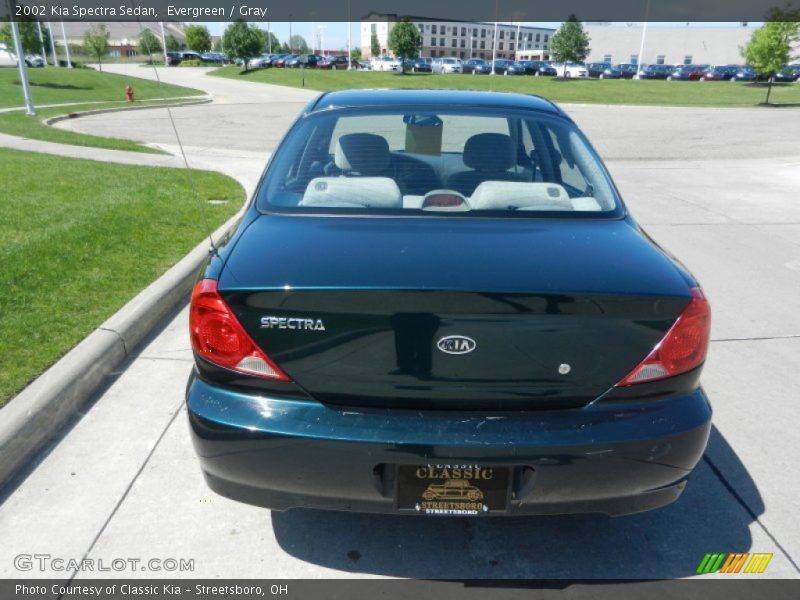 Evergreen / Gray 2002 Kia Spectra Sedan