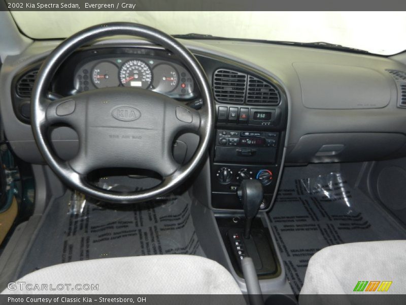 Evergreen / Gray 2002 Kia Spectra Sedan