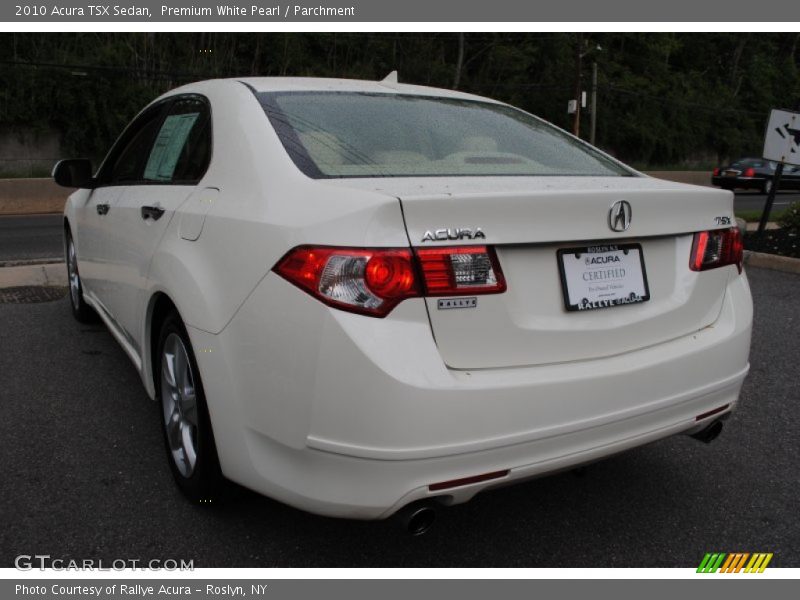 Premium White Pearl / Parchment 2010 Acura TSX Sedan