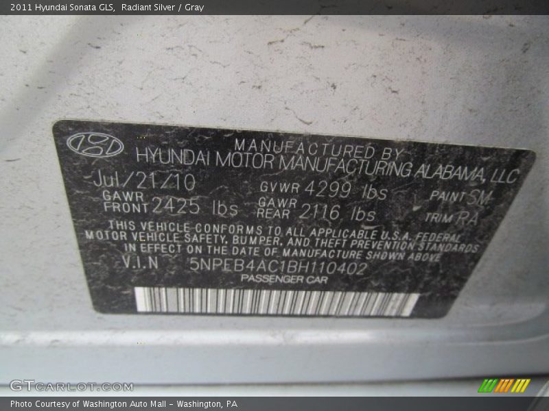Radiant Silver / Gray 2011 Hyundai Sonata GLS