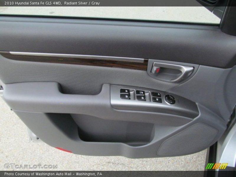 Radiant Silver / Gray 2010 Hyundai Santa Fe GLS 4WD