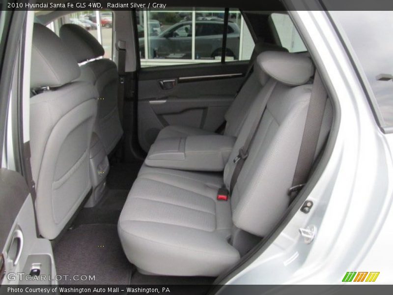 Radiant Silver / Gray 2010 Hyundai Santa Fe GLS 4WD